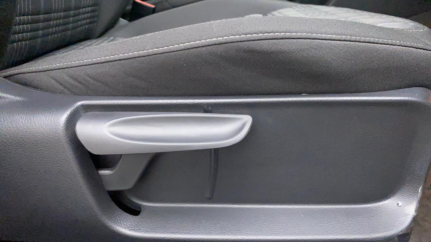 2020 Volkswagen Polo GT TSI AT 1.0, Petrol, Automatic, 3,783 km, Driver Side Adjustment Panel