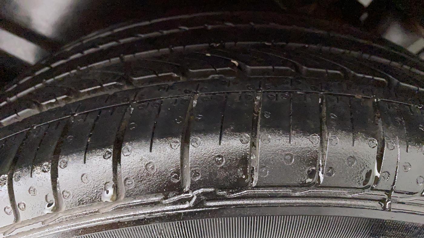 2020 Volkswagen Polo GT TSI AT 1.0, Petrol, Automatic, 3,783 km, Left Front Tyre Tread