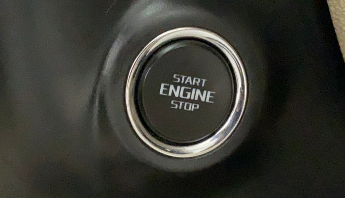 2015 Skoda Superb ELEGANCE 1.8 TSI AT, Petrol, Automatic, 81,945 km, Keyless Start/ Stop Button