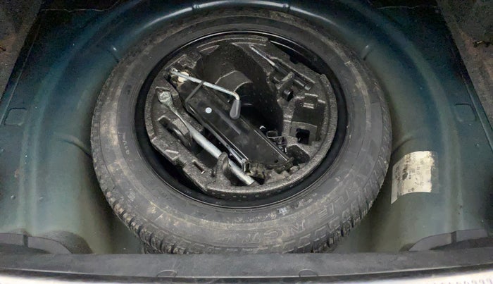 2015 Skoda Superb ELEGANCE 1.8 TSI AT, Petrol, Automatic, 81,945 km, Spare Tyre