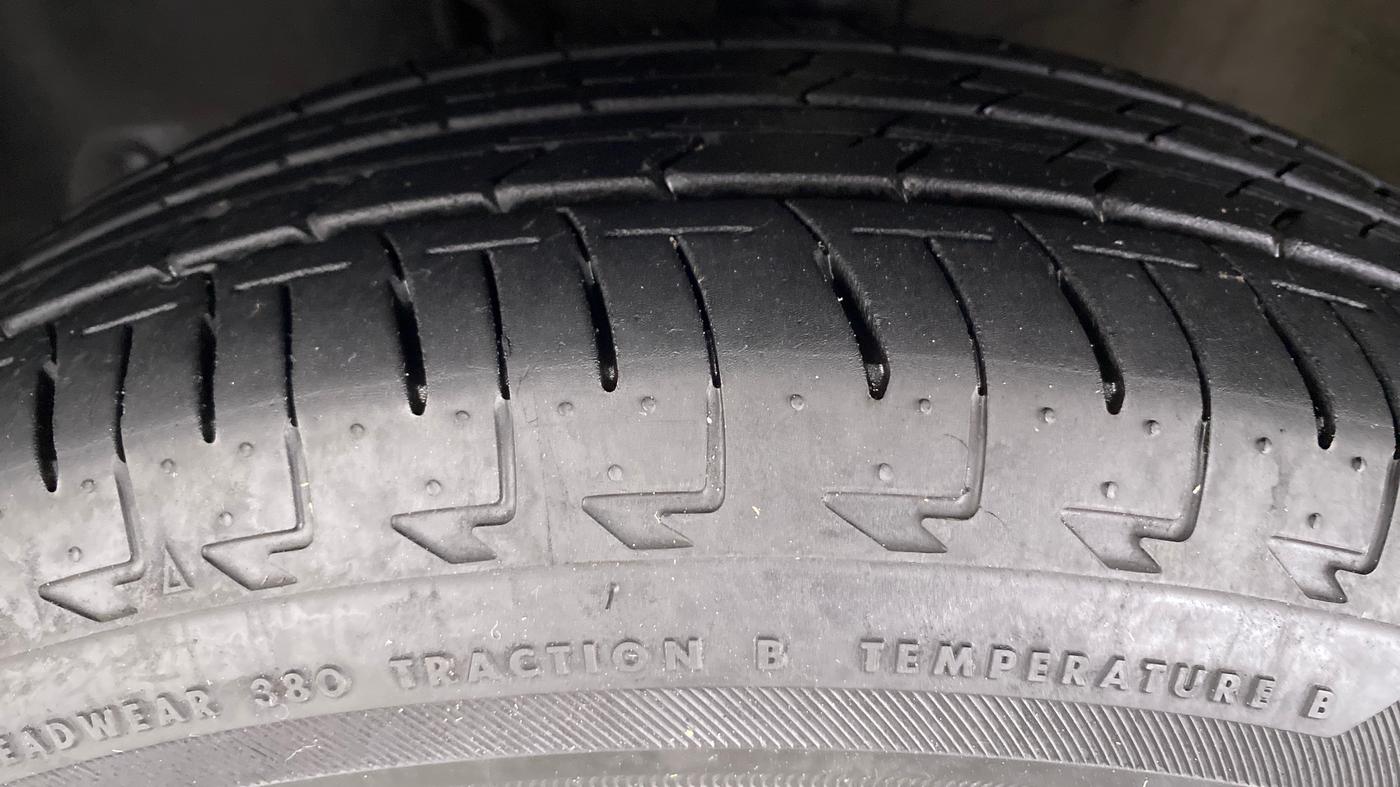 2022 Maruti Celerio VXI d, Petrol, Manual, 4,054 km, Left Front Tyre Tread