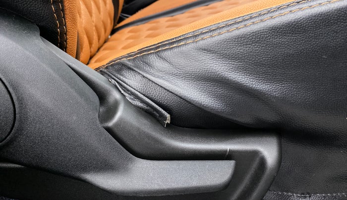 2022 Maruti Celerio VXI d, Petrol, Manual, 4,054 km, Driver Side Adjustment Panel