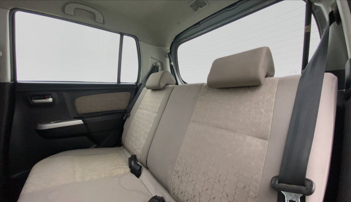 2014 Maruti Wagon R 1.0 VXI, Petrol, Manual, 47,124 km, Right Side Rear Door Cabin