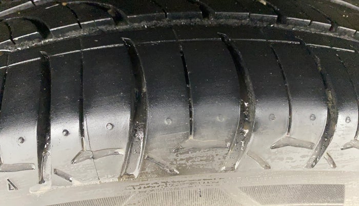 2020 Toyota Glanza V CVT, Petrol, Automatic, 59,309 km, Right Rear Tyre Tread