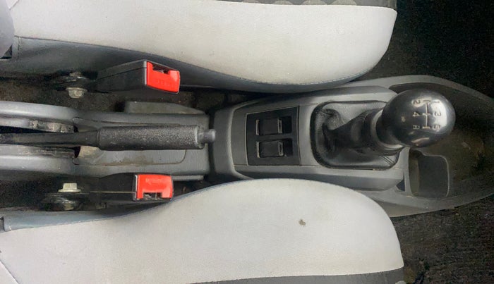 2015 Maruti Alto 800 LXI, Petrol, Manual, 88,606 km, Gear Lever