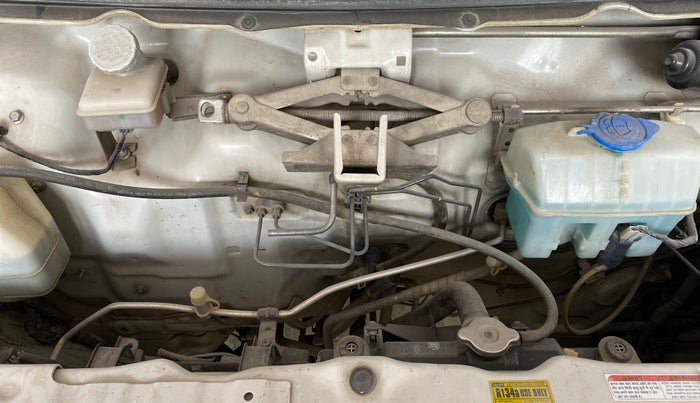 2020 Maruti Eeco 5 STR WITH A/C+HTR CNG, CNG, Manual, 1,28,645 km, Engine View