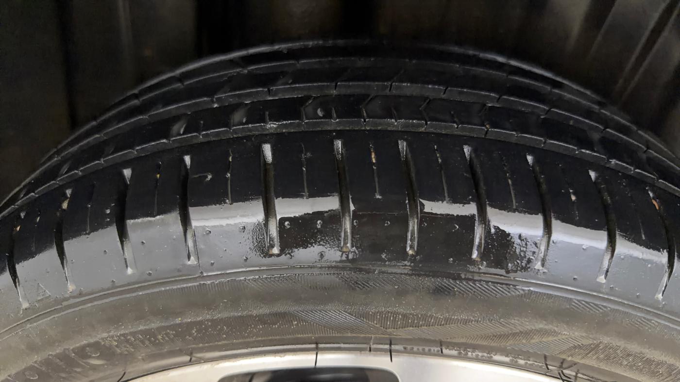 2023 Maruti Baleno ALPHA 1.2 AGS, Petrol, Automatic, 49,492 km, Right Rear Tyre Tread
