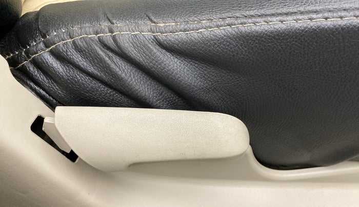 2020 Maruti Celerio VXI CNG OPT, CNG, Manual, 42,439 km, Driver Side Adjustment Panel