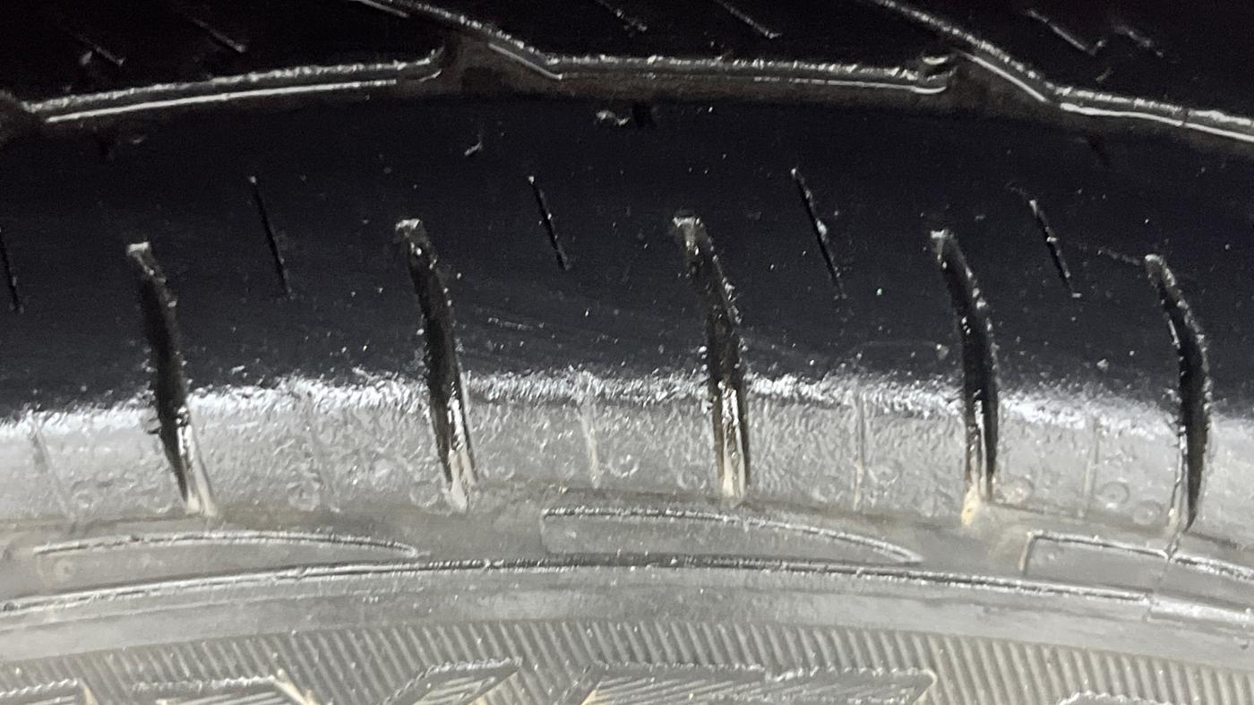 2013 Hyundai Eon ERA +, Petrol, Manual, 53,916 km, Left Rear Tyre Tread