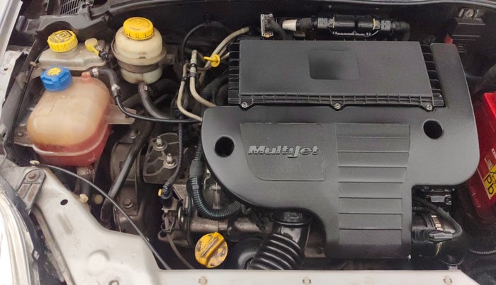 2014 Fiat Punto EVO ACTIVE 1.3 MULTIJET, Diesel, Manual, 79,687 km, Engine View - Right