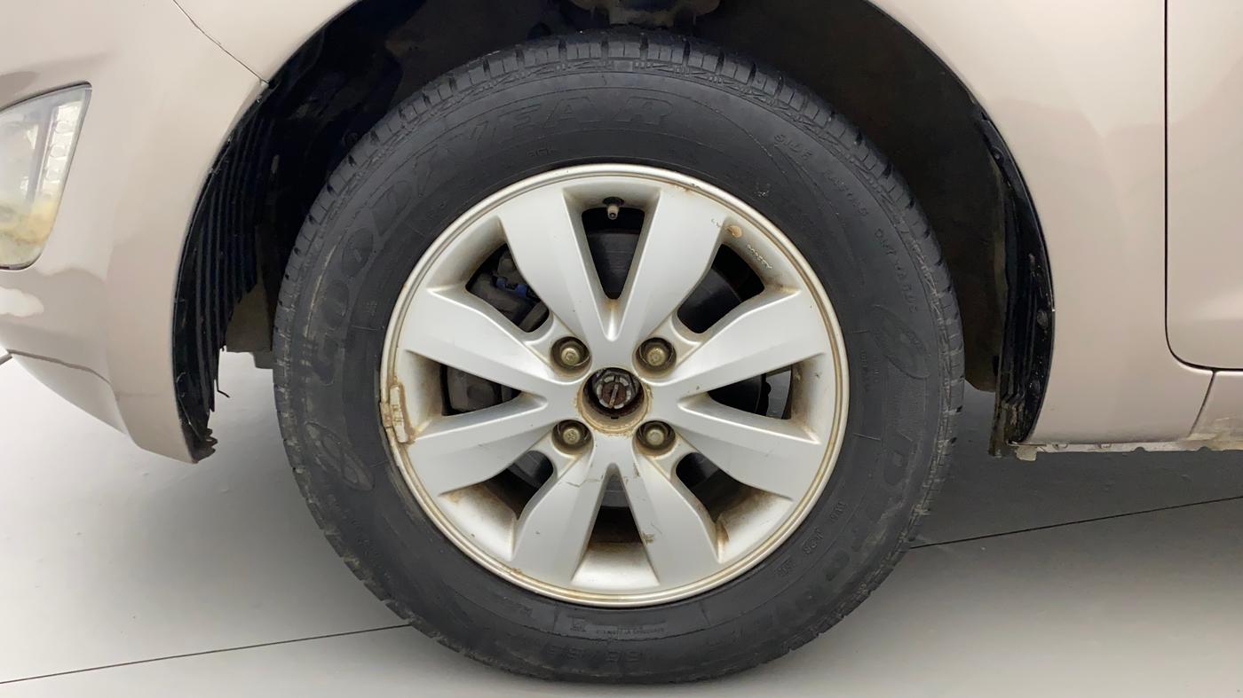 2013 Hyundai i20 SPORTZ 1.4 CRDI, Diesel, Manual, 45,273 km, Left Front Wheel