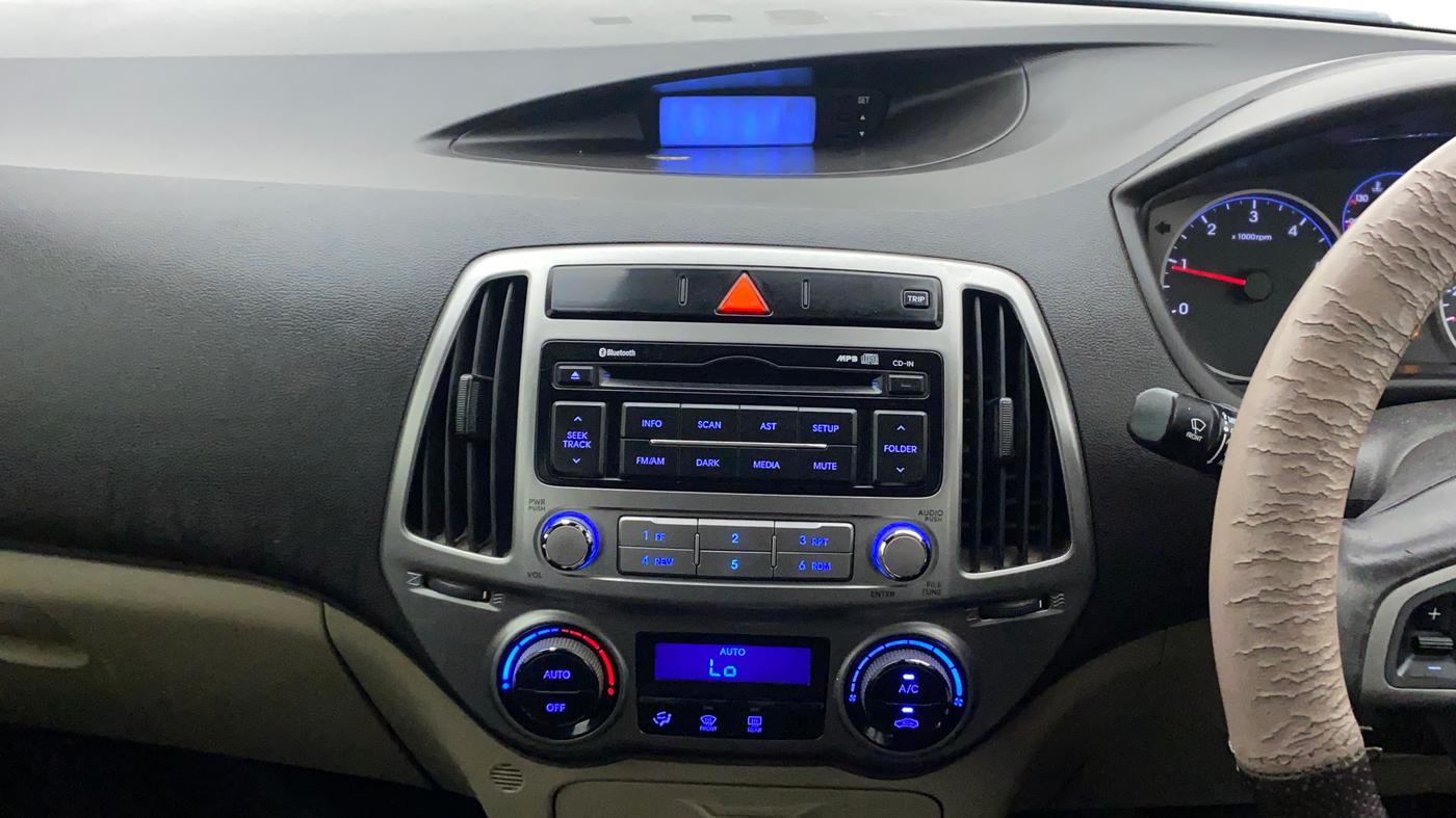 2013 Hyundai i20 SPORTZ 1.4 CRDI, Diesel, Manual, 45,273 km, Air Conditioner
