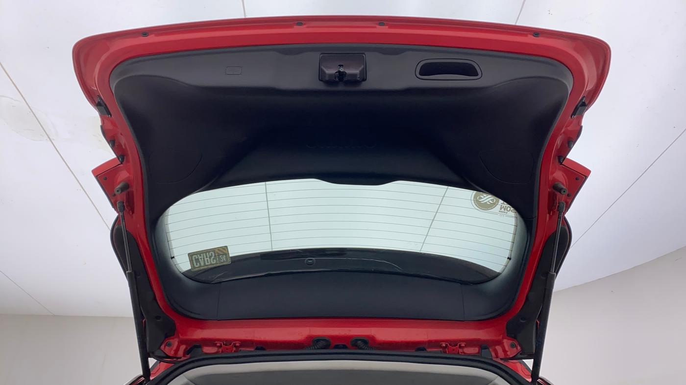 2019 Jeep Compass LONGITUDE (O) 1.4 PETROL AT, Petrol, Automatic, 71,324 km, Boot Door Open