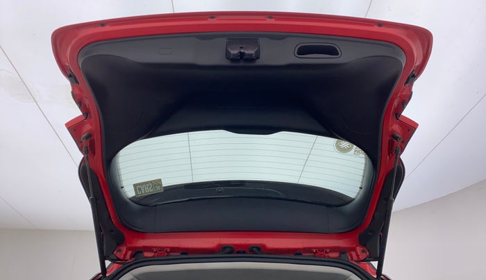 2019 Jeep Compass LONGITUDE (O) 1.4 PETROL AT, Petrol, Automatic, 71,324 km, Boot Door Open
