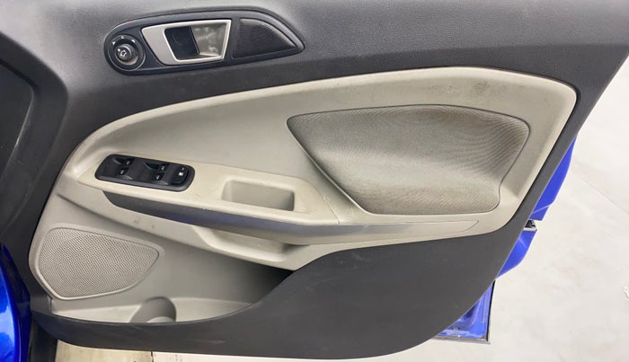 2014 Ford Ecosport TITANIUM 1.5L PETROL AT, Petrol, Automatic, 21,708 km, Driver Side Door Panels Control