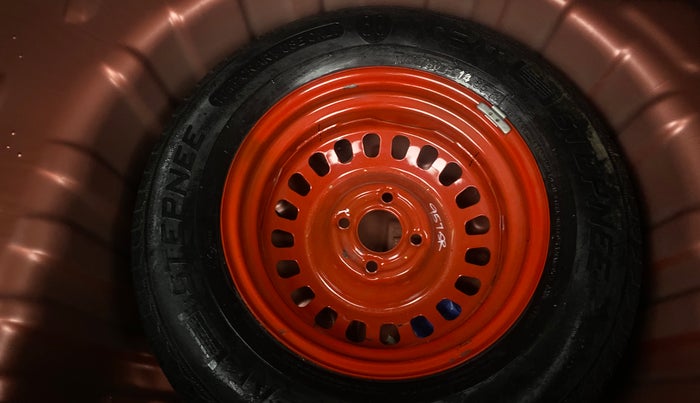 2022 Renault Kiger RXT (O) AMT DUAL TONE, Petrol, Automatic, 8,770 km, Spare Tyre