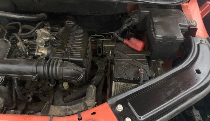 2022 Renault Kiger RXT (O) AMT DUAL TONE, Petrol, Automatic, 8,770 km, Engine View - Left