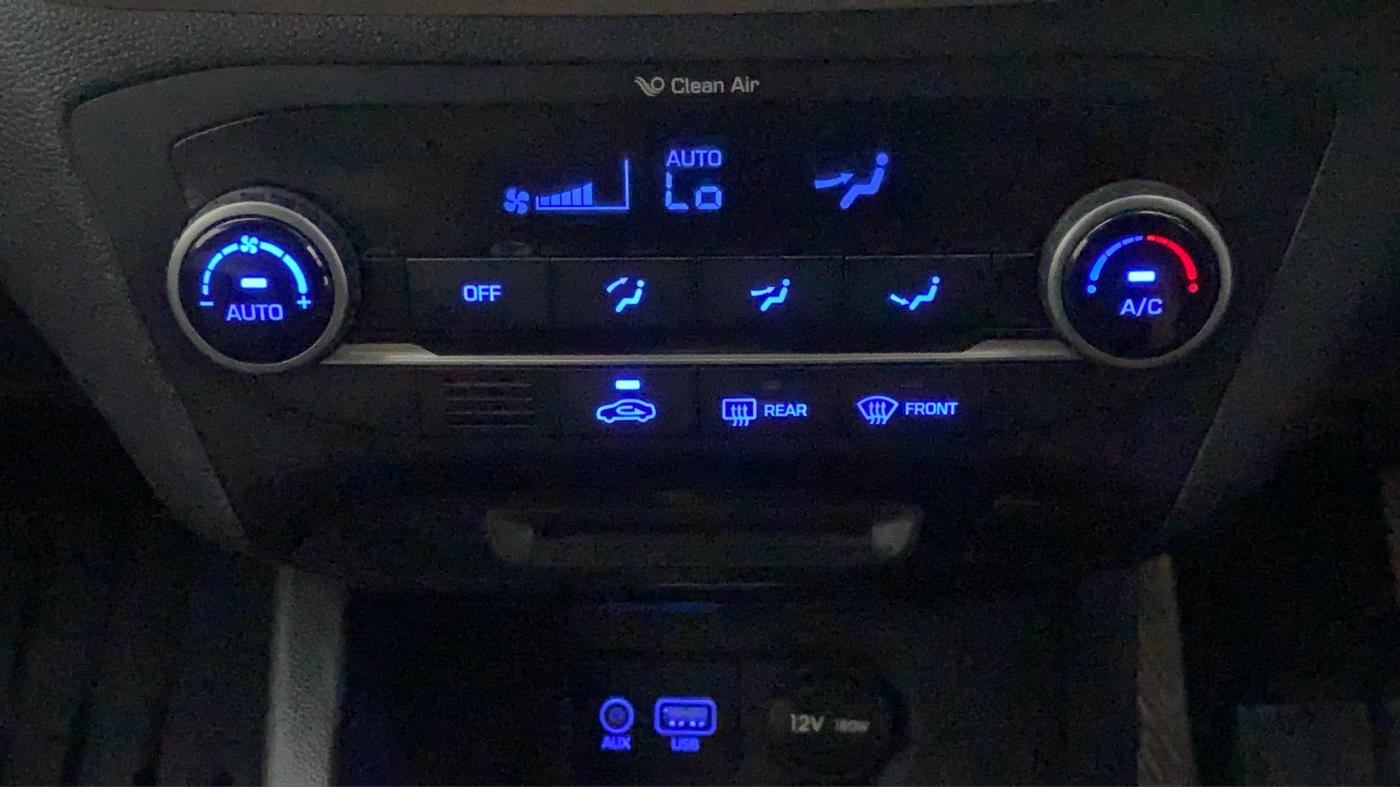 2016 Hyundai Elite i20 ASTA 1.2 (O), Petrol, Manual, 46,177 km, Automatic Climate Control