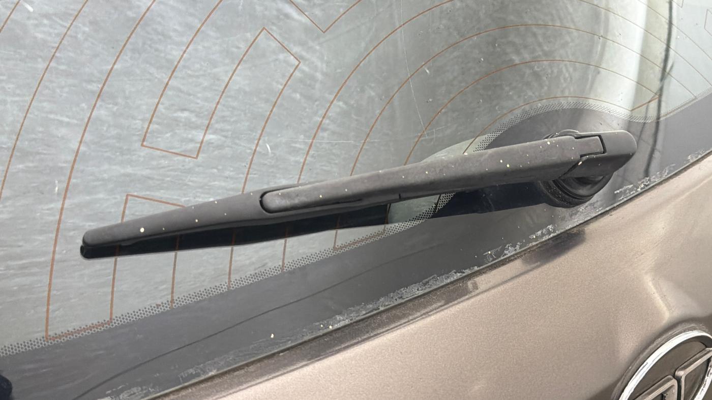 2016 Tata Tiago XZ PLUS PETROL, Petrol, Manual, 68,969 km, Rear Wiper
