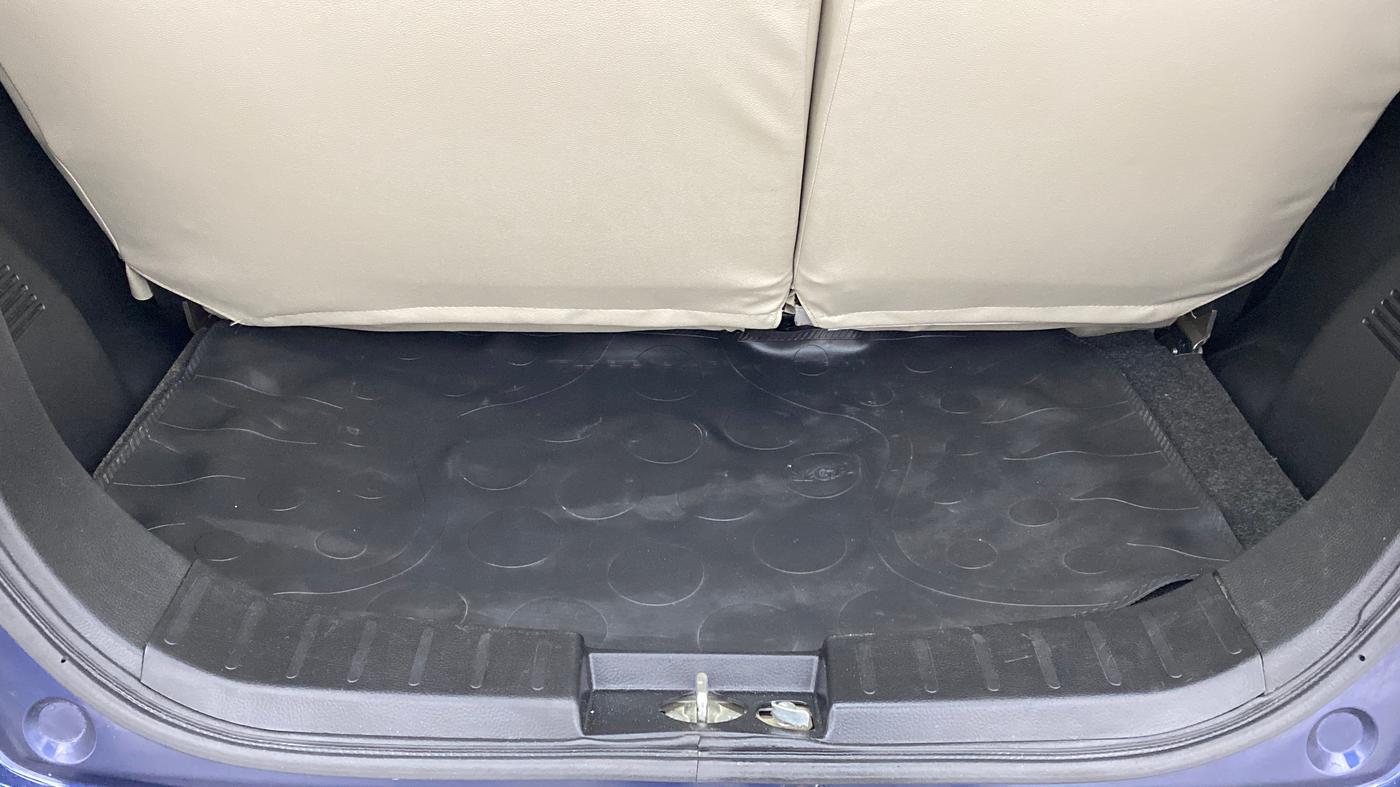 2018 Maruti Wagon R 1.0 VXI AMT, Petrol, Automatic, 14,359 km, Boot Inside