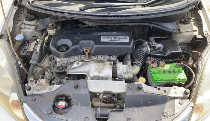 2017 Honda Amaze 1.5L I-DTEC VX, Diesel, Manual, 1,17,587 km, Engine View