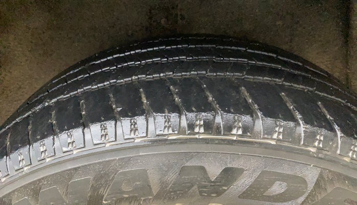 2022 Mahindra SCORPIO-N Z8 L PETROL AT 7 STR, Petrol, Automatic, 37,579 km, Left Rear Tyre Tread