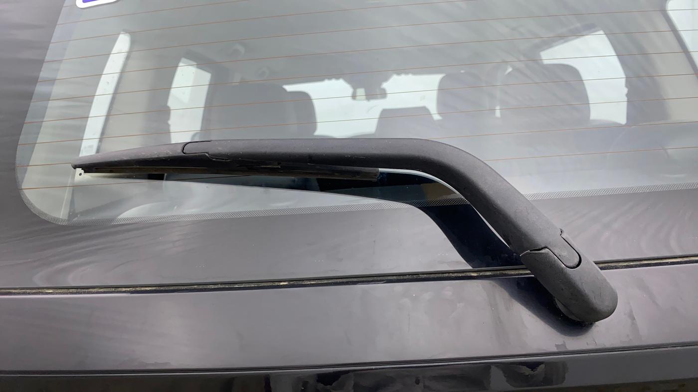 2022 Mahindra SCORPIO-N Z8 L PETROL AT 7 STR, Petrol, Automatic, 37,579 km, Rear Wiper