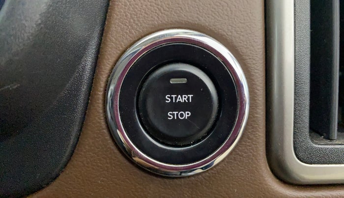 2022 Mahindra SCORPIO-N Z8 L PETROL AT 7 STR, Petrol, Automatic, 37,579 km, Keyless Start/ Stop Button