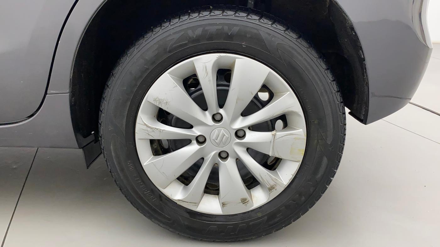 2017 Maruti Baleno DELTA CVT PETROL 1.2, Petrol, Automatic, 34,954 km, Left Rear Wheel