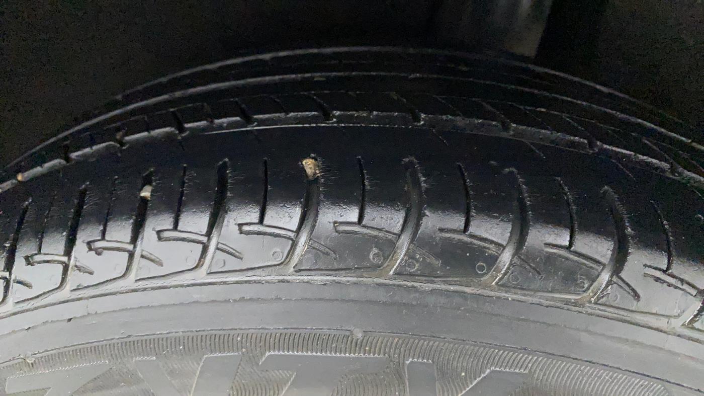 2017 Maruti Baleno DELTA CVT PETROL 1.2, Petrol, Automatic, 34,954 km, Left Rear Tyre Tread