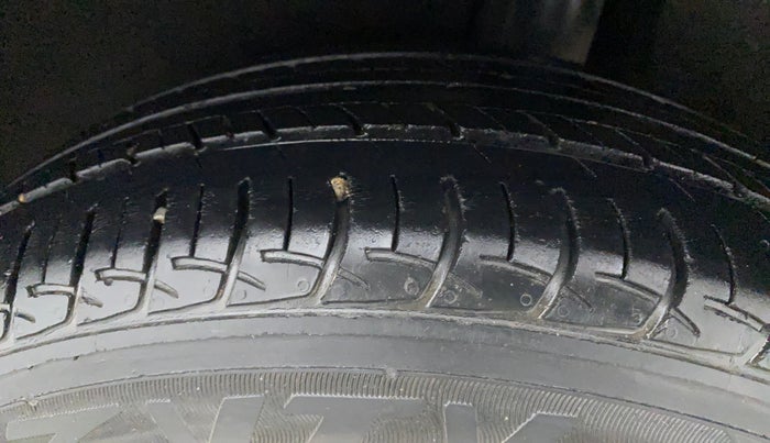 2017 Maruti Baleno DELTA CVT PETROL 1.2, Petrol, Automatic, 34,954 km, Left Rear Tyre Tread