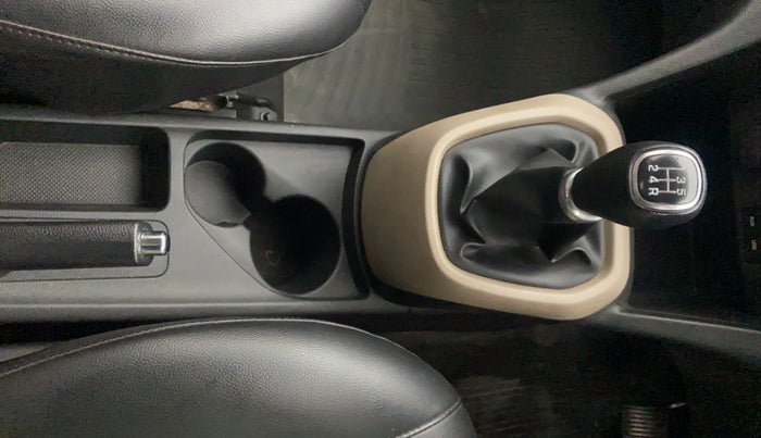 2016 Hyundai Grand i10 ASTA (O) 1.2 KAPPA VTVT, Petrol, Manual, 59,373 km, Gear Lever