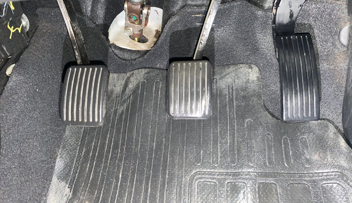 2016 Hyundai Grand i10 ASTA (O) 1.2 KAPPA VTVT, Petrol, Manual, 59,373 km, Pedals