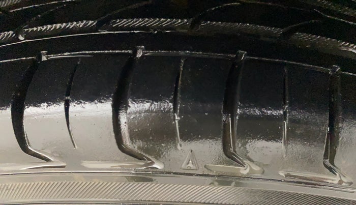 2016 Hyundai Grand i10 ASTA (O) 1.2 KAPPA VTVT, Petrol, Manual, 59,373 km, Right Front Tyre Tread