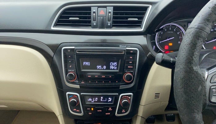 2015 Maruti Ciaz VXI PLUS, Petrol, Manual, 64,094 km, Air Conditioner