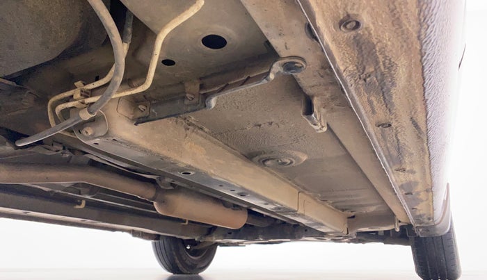 2015 Maruti Ciaz VXI PLUS, Petrol, Manual, 64,094 km, Right Side Underbody