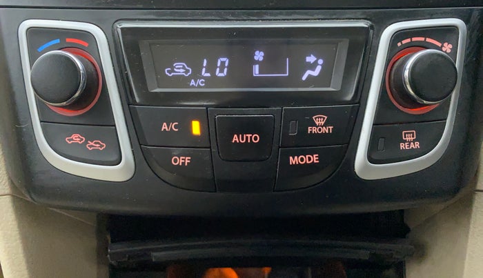 2015 Maruti Ciaz VXI PLUS, Petrol, Manual, 64,094 km, Automatic Climate Control