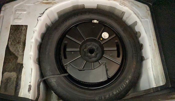 2022 Skoda KUSHAQ STYLE 1.0L TSI AT, Petrol, Automatic, 72,368 km, Spare Tyre