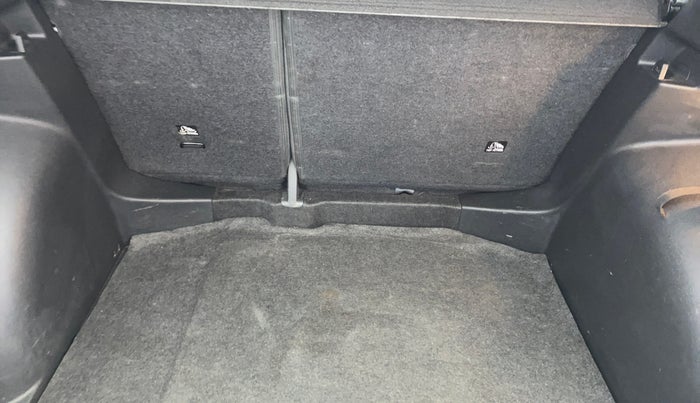 2022 Skoda KUSHAQ STYLE 1.0L TSI AT, Petrol, Automatic, 72,368 km, Boot Inside