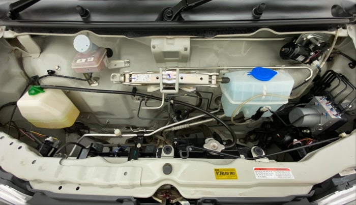 2021 Maruti Eeco 5 STR WITH A/C+HTR CNG, CNG, Manual, 15,186 km, Open Bonet