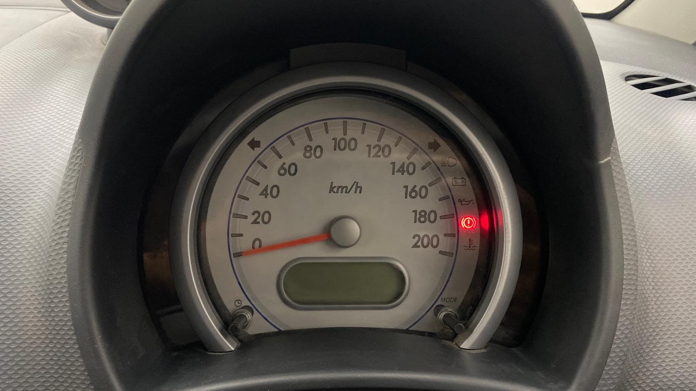 2015 Maruti Ritz VXI, Petrol, Manual, 46,076 km, Odometer Image