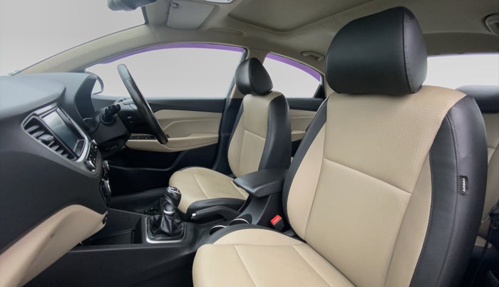 2018 Hyundai Verna 1.6 SX VTVT (O), Petrol, Manual, 45,513 km, Right Side Front Door Cabin View