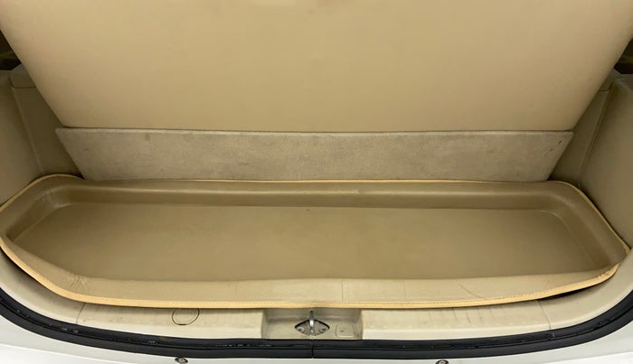 2013 Maruti Ertiga VDI ABS, Diesel, Manual, 39,984 km, Boot Inside