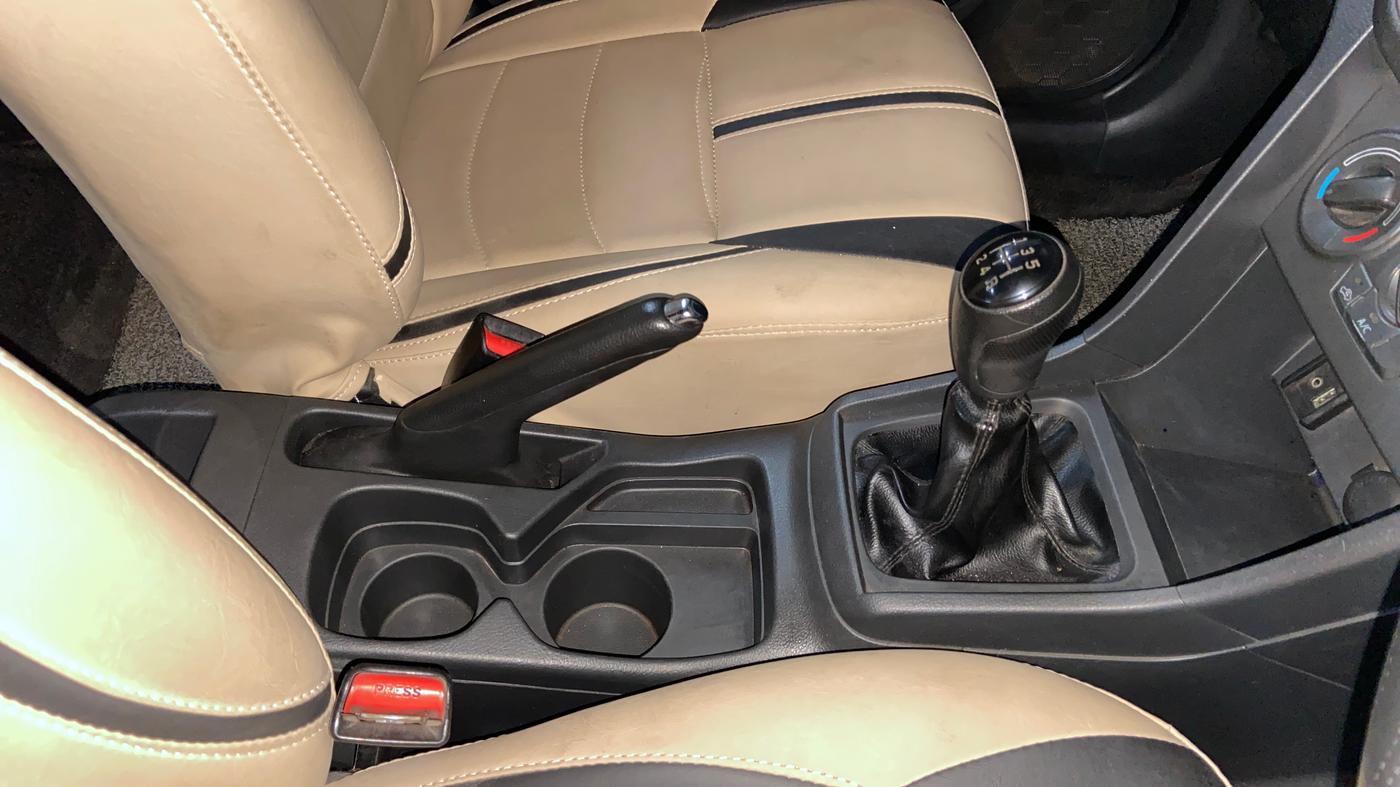 2016 Maruti Vitara Brezza VDI, Diesel, Manual, 1,03,097 km, Gear Lever