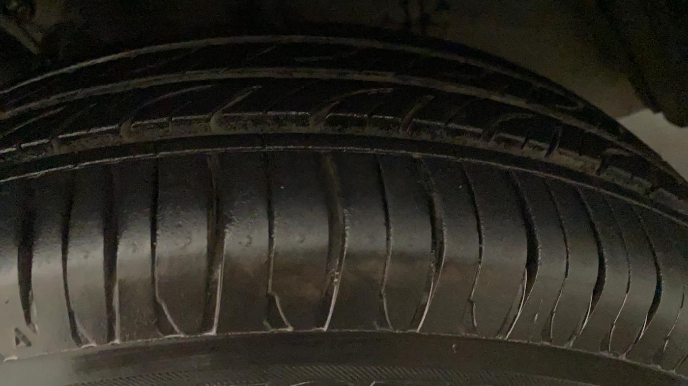 2018 Honda Amaze 1.2L I-VTEC S, Petrol, Manual, 39,938 km, Left Rear Tyre Tread
