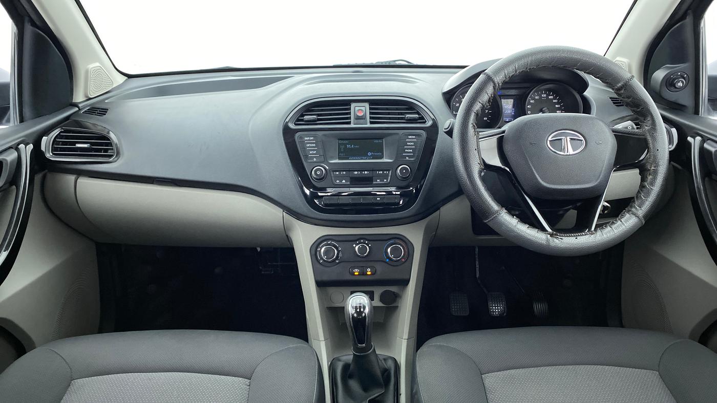 2018 Tata Tiago XT 1.2 REVOTRON, Petrol, Manual, 24,059 km, Dashboard