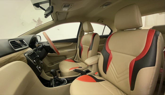 2018 Maruti Ciaz DELTA AT 1.5 SHVS PETROL, Petrol, Automatic, 40,790 km, Right Side Front Door Cabin