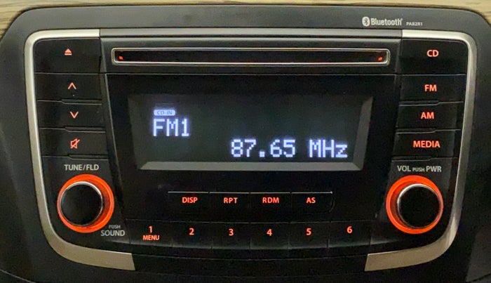 2018 Maruti Ciaz DELTA AT 1.5 SHVS PETROL, Petrol, Automatic, 40,790 km, Infotainment System
