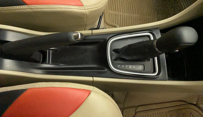 2018 Maruti Ciaz DELTA AT 1.5 SHVS PETROL, Petrol, Automatic, 40,790 km, Gear Lever