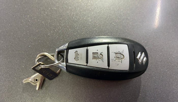 2018 Maruti Ciaz ZETA 1.4  MT PETROL, Petrol, Manual, 47,167 km, Key Close Up